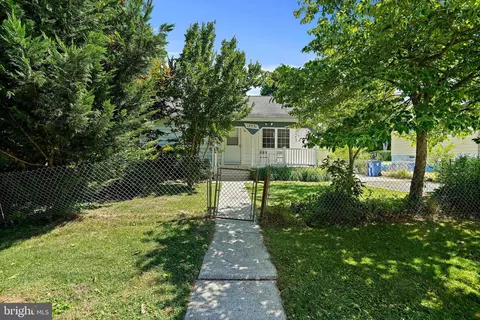 12331 Charles Rd, Silver Spring, MD 20906 photo 2