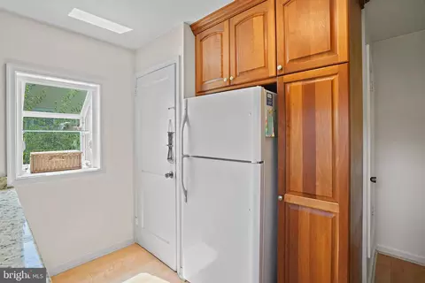 12331 Charles Rd, Silver Spring, MD 20906 photo 9