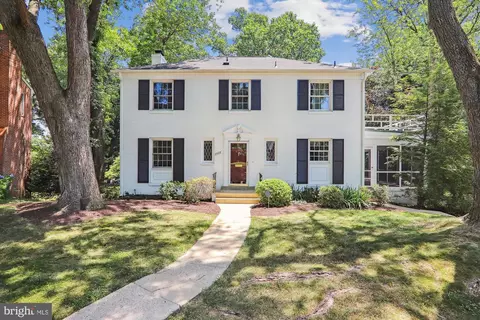 9509 Cable Dr, Kensington, MD 20895