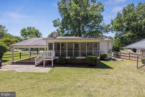 Exterior - 240 Rolling Rd, Gaithersburg, MD 20877 photo 5 of 5