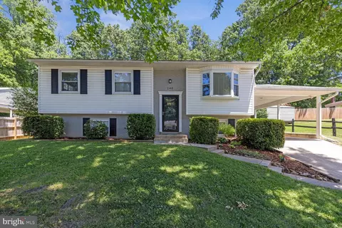 240 Rolling Rd, Gaithersburg, MD 20877