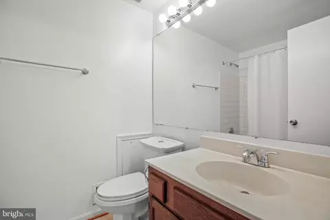 14827 Hammersmith Cir, Silver Spring, MD 20906 photo 16