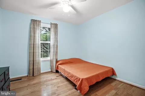 14827 Hammersmith Cir, Silver Spring, MD 20906 photo 15