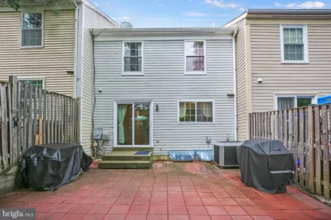 14827 Hammersmith Cir, Silver Spring, MD 20906 photo 23