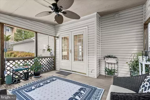 Exterior - 2053 Kings House Rd, Silver Spring, MD 20905 photo 4 of 5