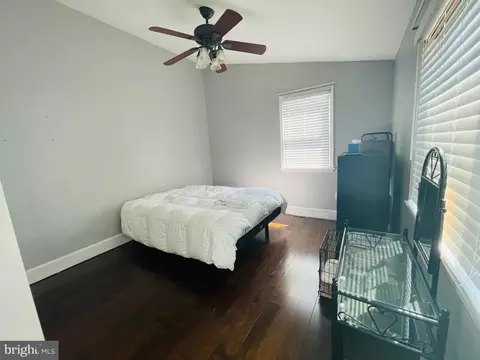 Bedroom - 11502 Galt Ave, Silver Spring, MD 20902 photo 3 of 4