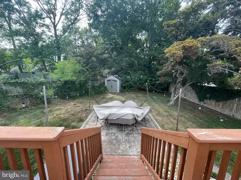 Exterior - 11502 Galt Ave, Silver Spring, MD 20902 photo 7 of 9
