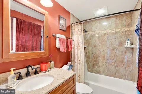 342 Prelude Dr, Silver Spring, MD 20901 photo 17