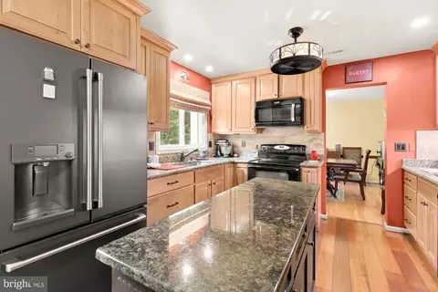 342 Prelude Dr, Silver Spring, MD 20901 photo 8