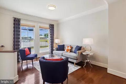 Living - 2615 Linden Ln, Silver Spring, MD 20910 photo 1 of 7