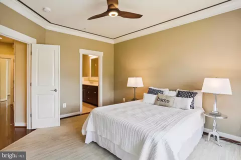 Bedroom - 2615 Linden Ln, Silver Spring, MD 20910 photo 3 of 8