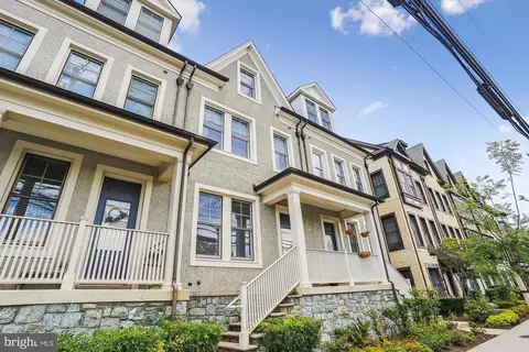 2615 Linden Ln, Silver Spring, MD 20910