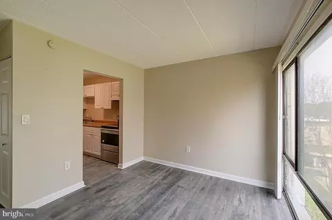 3301 Hewitt Ave #502, Silver Spring, MD 20906 photo 13