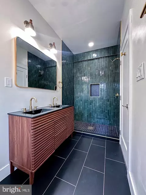 Bath - 7815 Chicago Ave, Takoma Park, MD 20912 photo 2 of 11