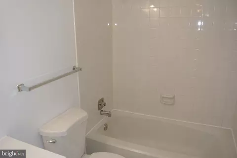 15 Baileys Ct, Silver Spring, MD 20906 photo 17