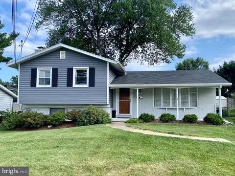 13611 Grenoble Dr, Rockville, MD 20853