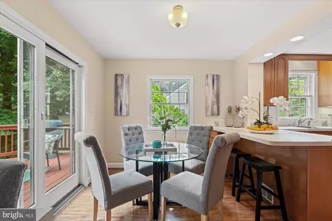 Dining - 9500 Columbia Blvd, Silver Spring, MD 20910 photo 2 of 2