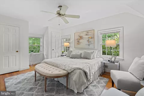 Bedroom - 9500 Columbia Blvd, Silver Spring, MD 20910 photo 1 of 3