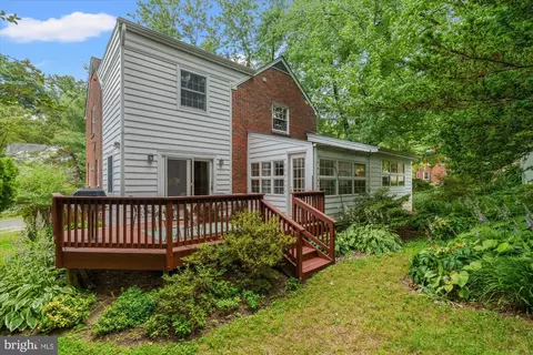 Exterior - 9500 Columbia Blvd, Silver Spring, MD 20910 photo 3 of 3