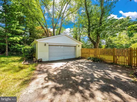 13312 Locksley Ln, Silver Spring, MD 20904 photo 42