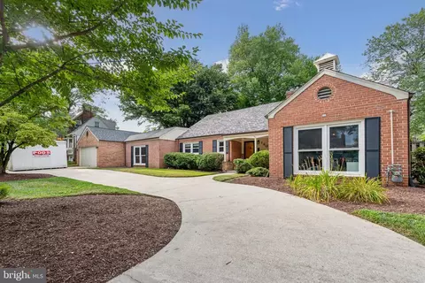 1801 Sherwood Rd, Silver Spring, MD 20902