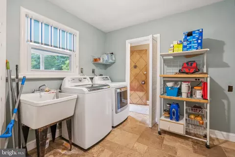 1801 Sherwood Rd, Silver Spring, MD 20902 photo 8