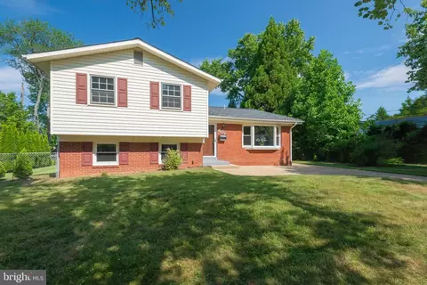 807 Carter Rd, Rockville, MD 20852