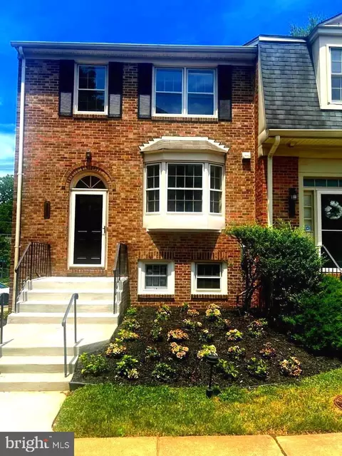 Exterior - 9049 Ottawa Pl, Silver Spring, MD 20910 photo 2 of 12
