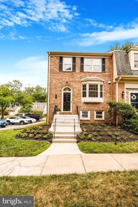 Exterior - 9049 Ottawa Pl, Silver Spring, MD 20910 photo 12 of 12