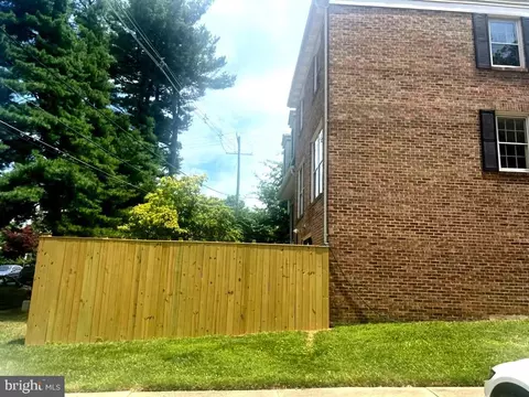 Exterior - 9049 Ottawa Pl, Silver Spring, MD 20910 photo 4 of 12