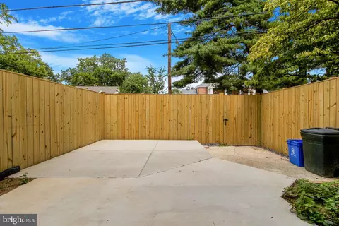 Exterior - 9049 Ottawa Pl, Silver Spring, MD 20910 photo 8 of 12