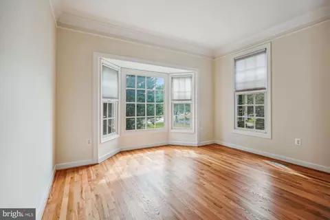 918 Brick Manor Cir, Silver Spring, MD 20905 photo 7