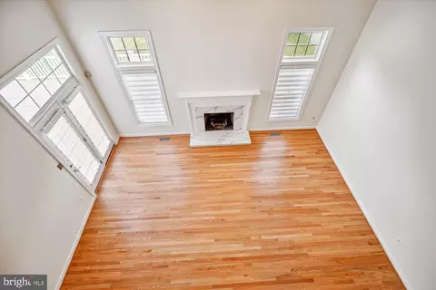 918 Brick Manor Cir, Silver Spring, MD 20905 photo 32