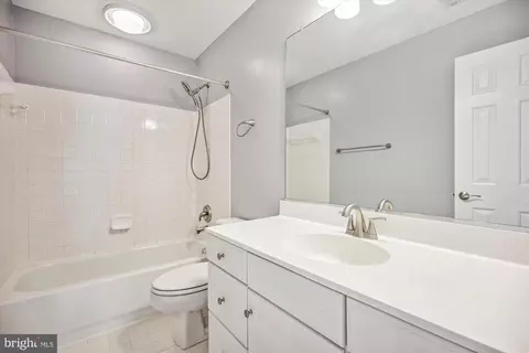 918 Brick Manor Cir, Silver Spring, MD 20905 photo 52