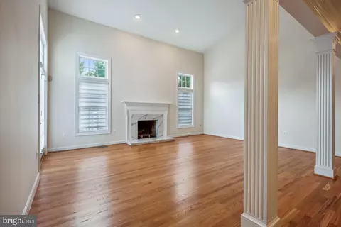 918 Brick Manor Cir, Silver Spring, MD 20905 photo 13