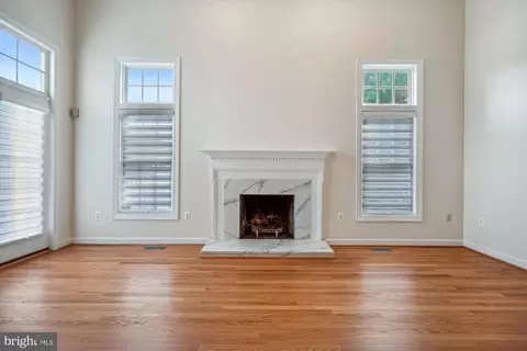918 Brick Manor Cir, Silver Spring, MD 20905 photo 12