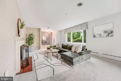 9126 Flower Ave, Silver Spring, MD 20901 photo 4