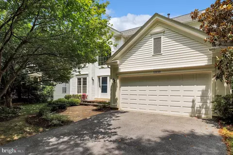 12225 Stardrift Dr, Germantown, MD 20876