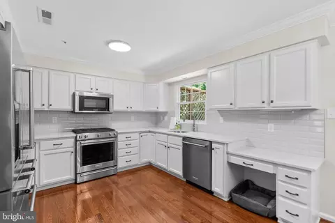 18622 Shadowridge Ter, Olney, MD 20832 photo 14