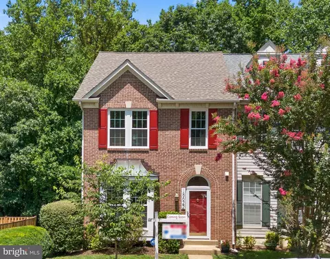 18622 Shadowridge Ter, Olney, MD 20832 photo 2