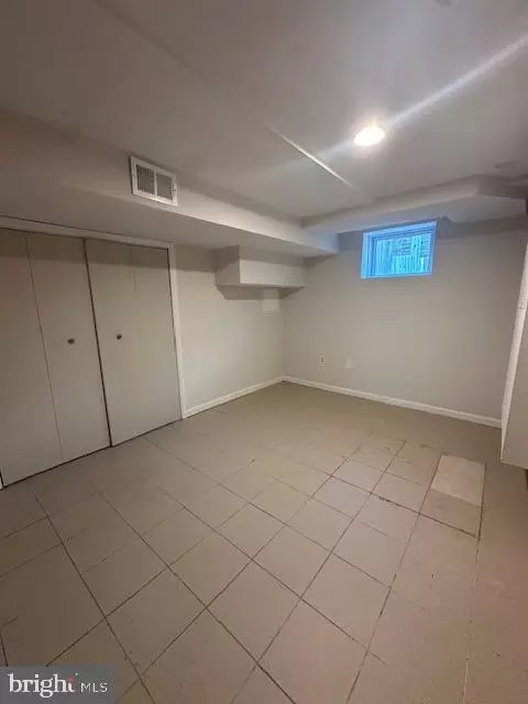 12102 Edgemont St, Silver Spring, MD 20902 photo 41