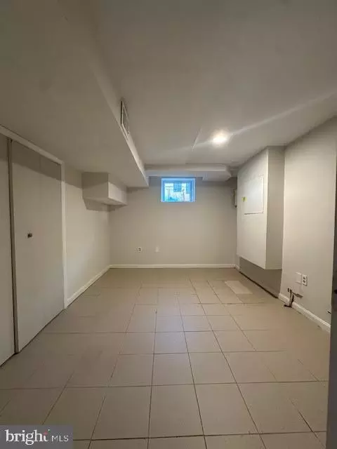 12102 Edgemont St, Silver Spring, MD 20902 photo 40