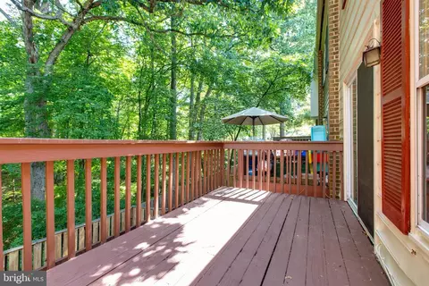 20235 Maple Leaf, Gaithersburg, MD 20886 photo 13
