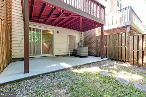 20235 Maple Leaf, Gaithersburg, MD 20886 photo 31