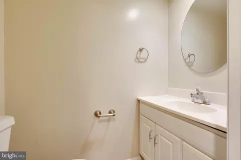 20235 Maple Leaf, Gaithersburg, MD 20886 photo 12