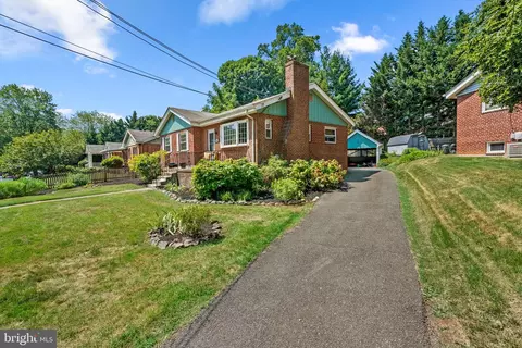 131 Fleetwood Ter, Silver Spring, MD 20910 photo 2