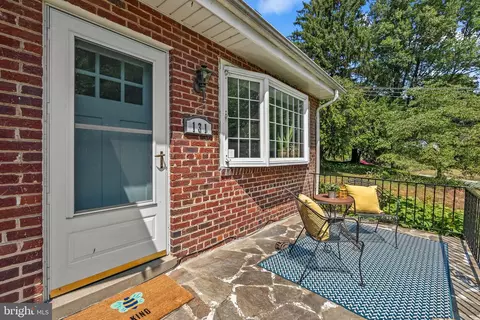 131 Fleetwood Ter, Silver Spring, MD 20910 photo 3