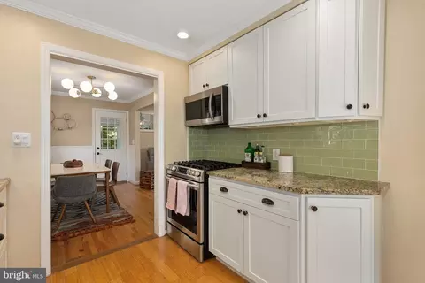 Kitchen - 2714 Harmon Rd, Silver Spring, MD 20902 photo 5 of 6