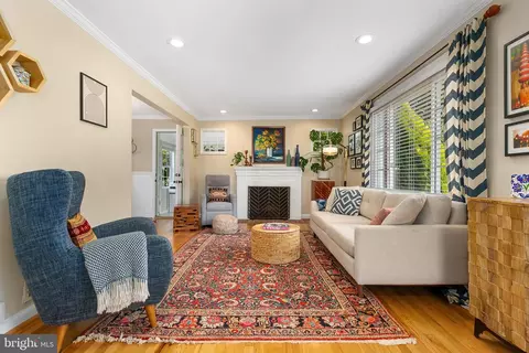 Living - 2714 Harmon Rd, Silver Spring, MD 20902 photo 1 of 1
