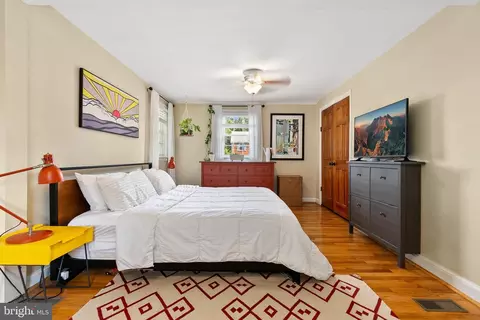 Bedroom - 2714 Harmon Rd, Silver Spring, MD 20902 photo 3 of 12